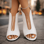 Chic Glamorous Metallic Woven Block-Heel Sandals