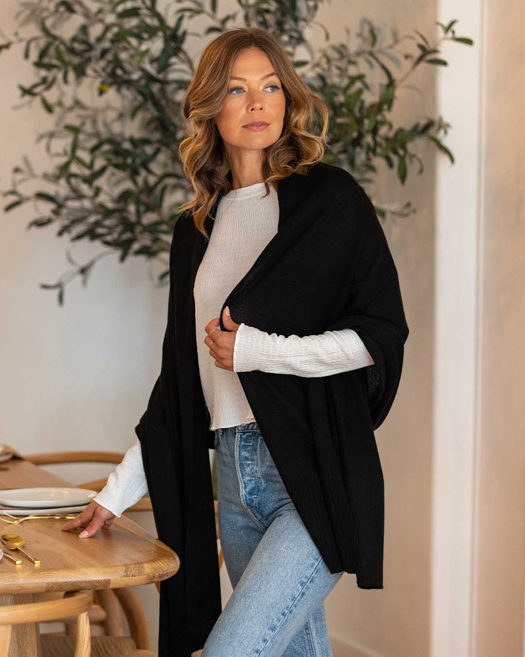 Cashmere Travel Wrap