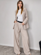 Farrah™ | Elegant Set with Stone Details