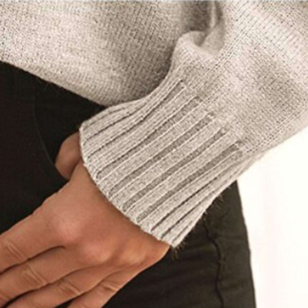 Elle | Elegant V-Neck Sweater