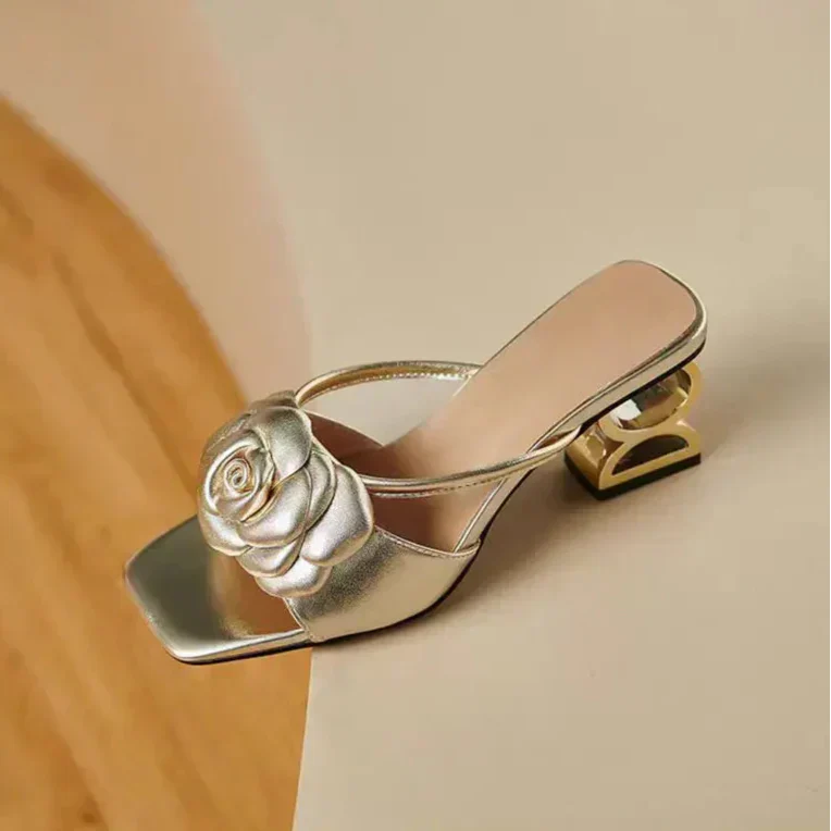 Dera™ | Elegant Floral Sandals