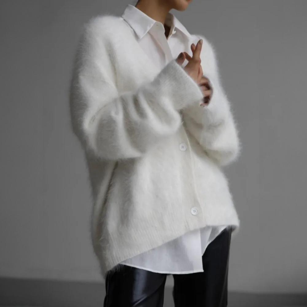 Char - Comfortable Cardigan