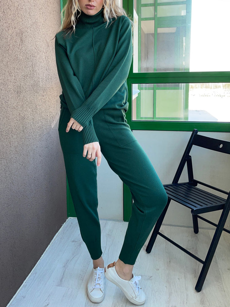 Avril™ | Elegant and Comfortable Rolled Collar Set