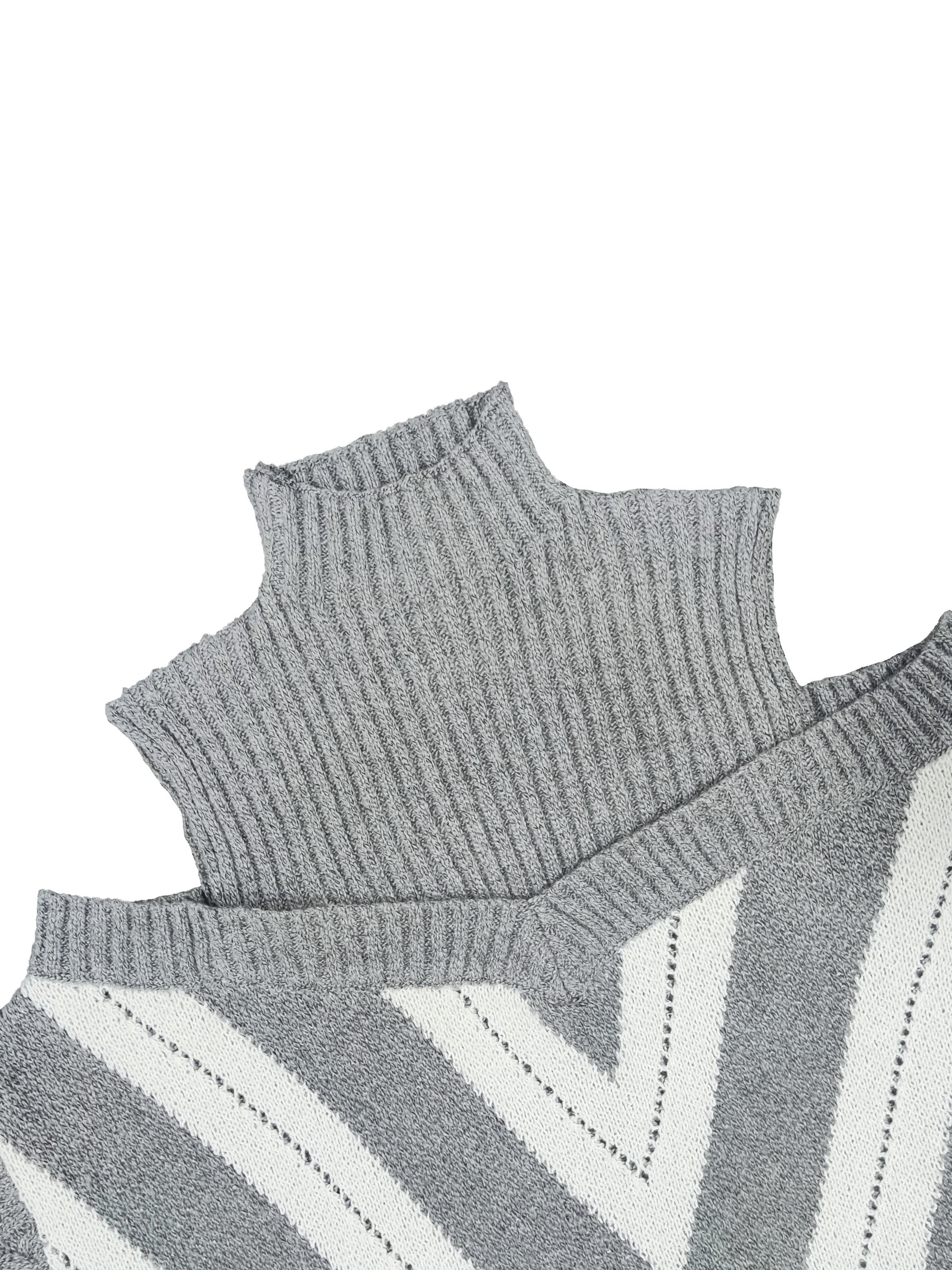 Noa™ | Elegant Off-Shoulder Sweater