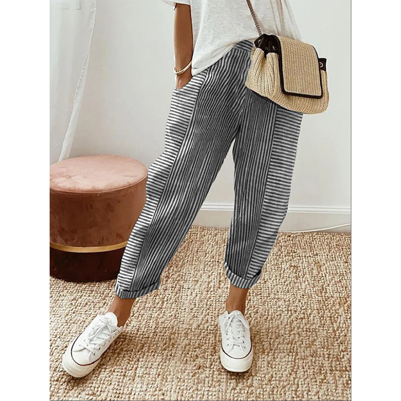 Retro Floral Print Short-Sleeve Pants