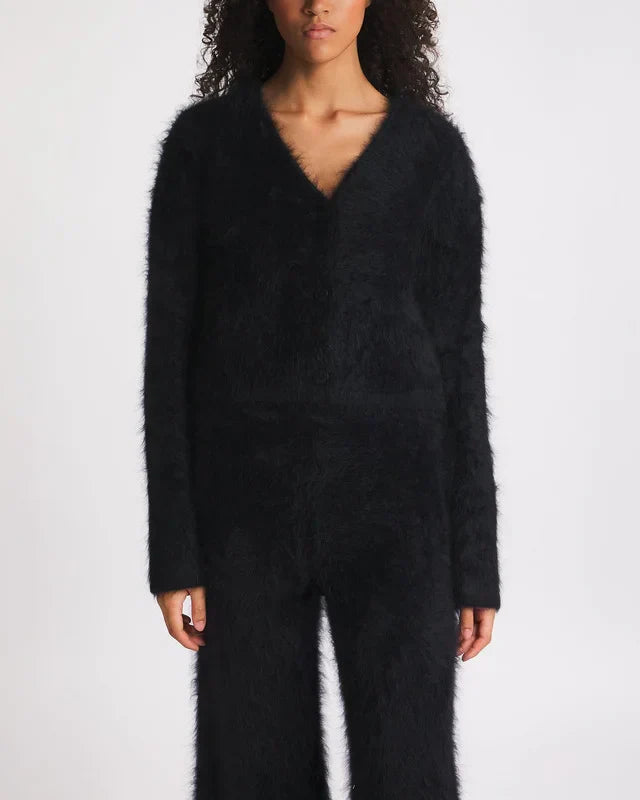 Fortunata™ | Fluffy V-neck button cardigan